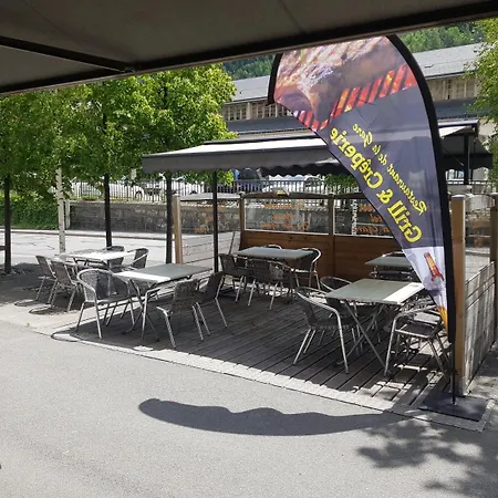 Hotel De La Gare Modane
